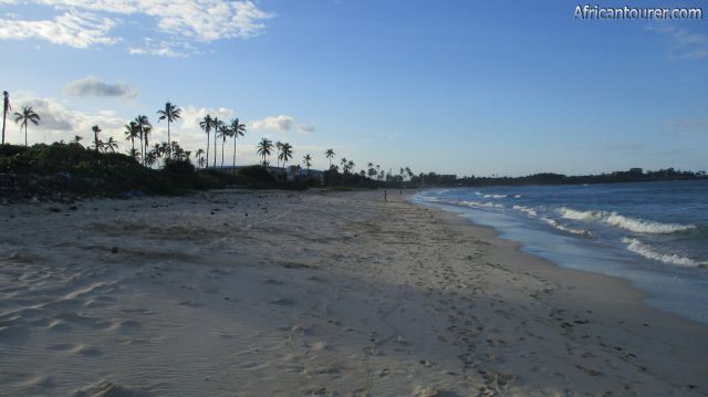  Coco beach Dar es Salaam, view from the southern end.