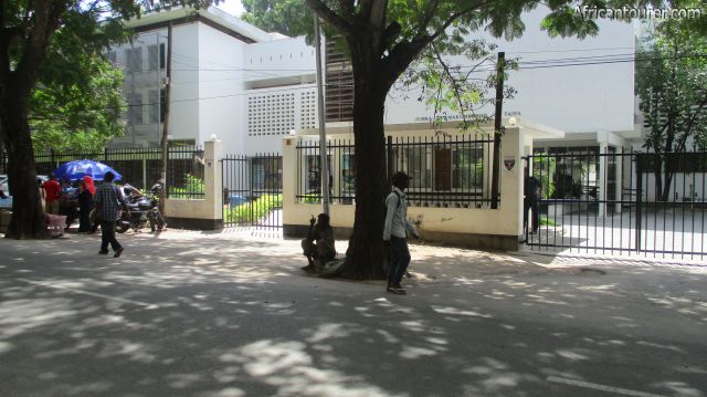  Dar es Salaam national museum, view from Shaaban Robert st.